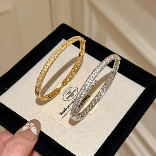 Italian Brushed Tassel Peace Bracelet French Retro Wheat Spike Ring Exquisite High-end Forged Earring Set